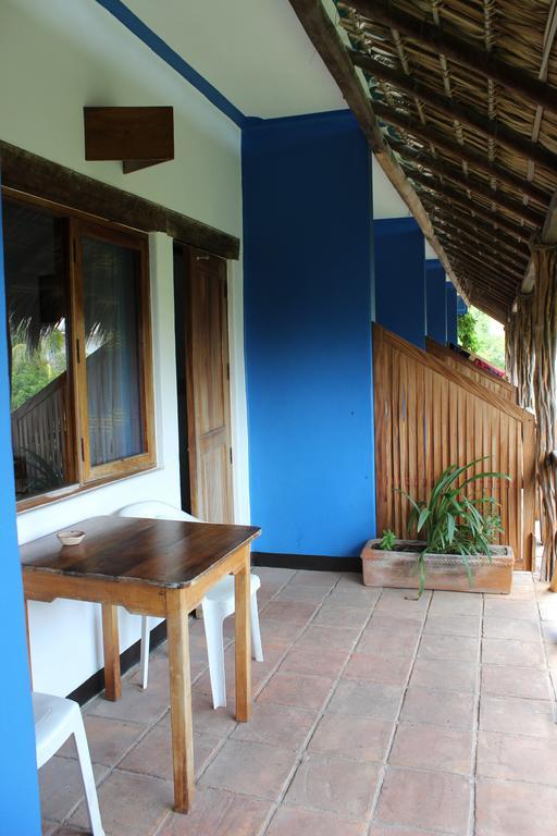 بويرتو إسكونديدو Hotel Buena Vista الغرفة الصورة